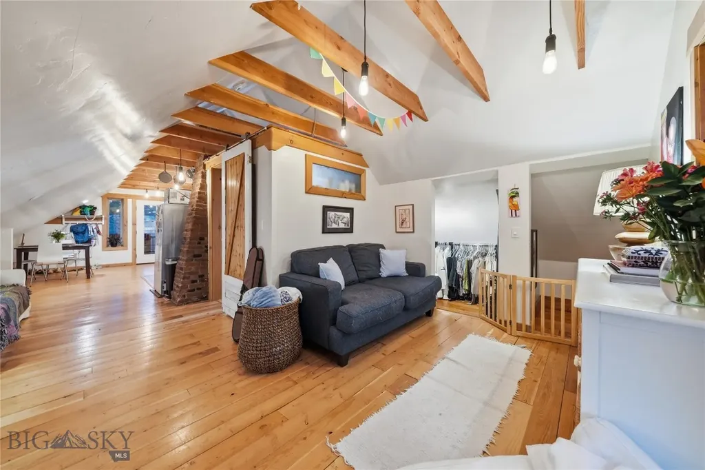 103 S 8th Avenue Bozeman MT 59715