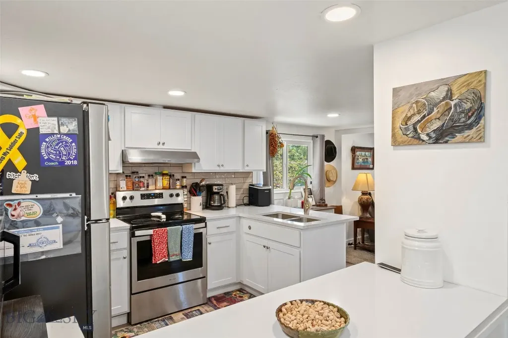 115 Center Harrison MT 59735