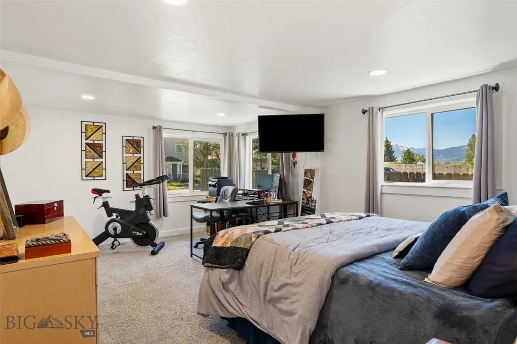 115 Center Harrison MT 59735