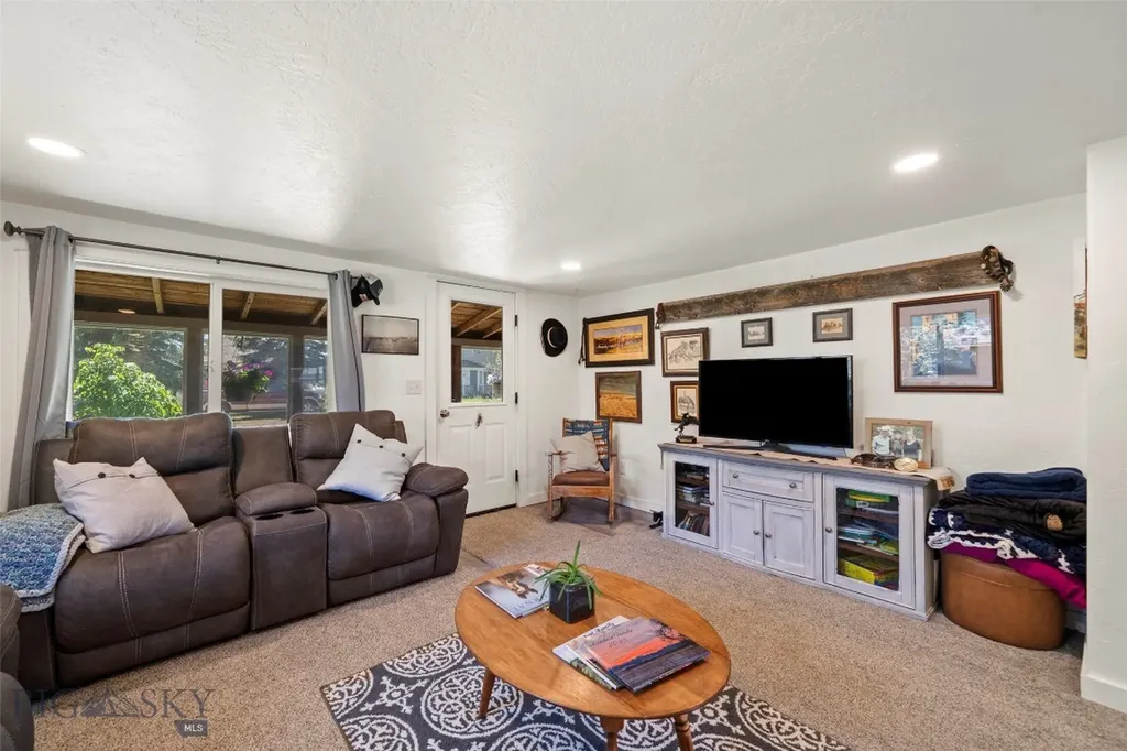 115 Center Harrison MT 59735
