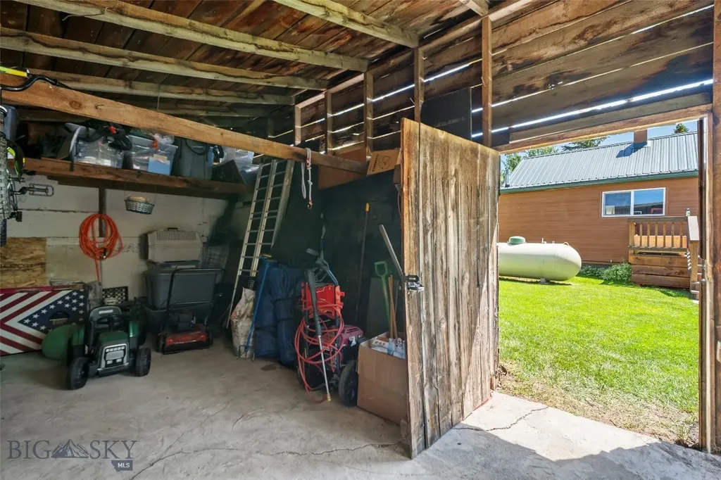 115 Center Harrison MT 59735