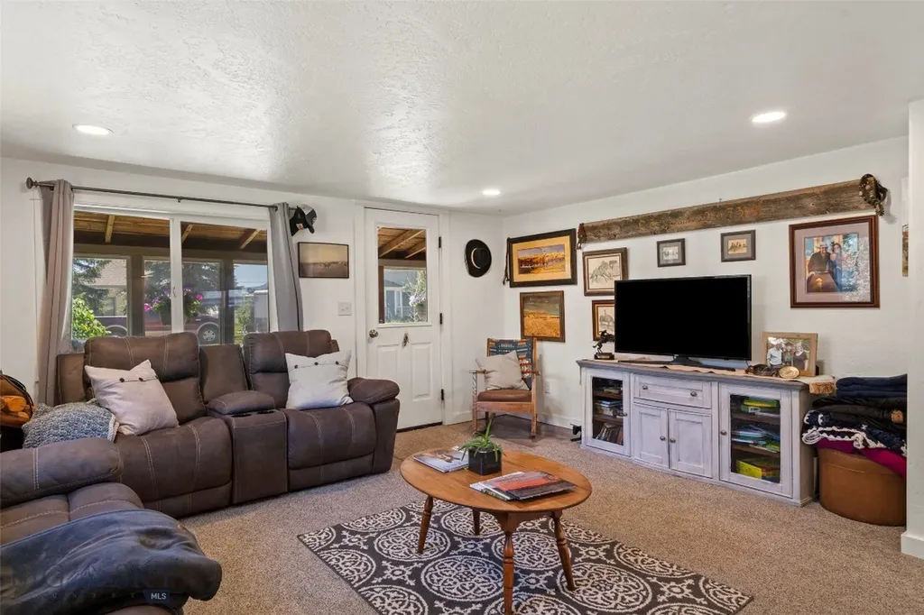 115 Center Harrison MT 59735
