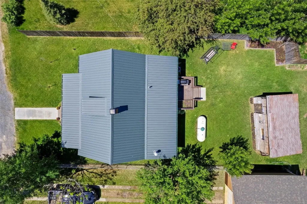 115 Center Harrison MT 59735