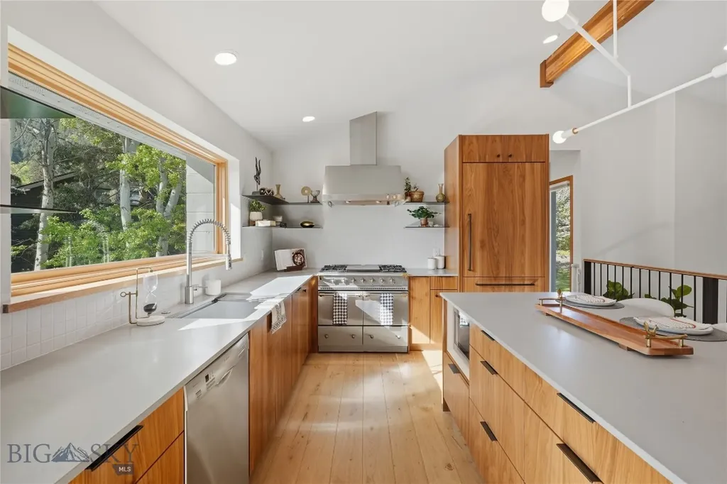 7102 Bristol Lane Bozeman MT 59715