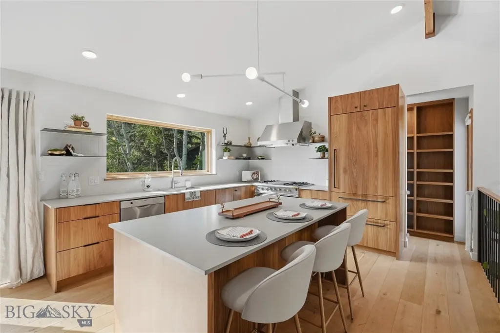 7102 Bristol Lane Bozeman MT 59715