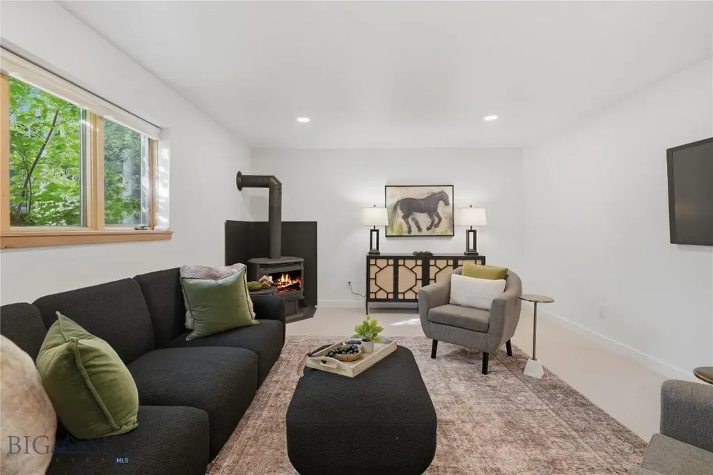 7102 Bristol Lane Bozeman MT 59715