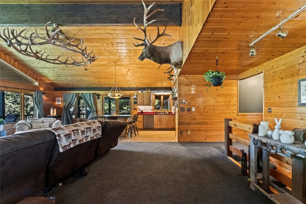 283 S Rock Creek Road Emigrant MT 59027