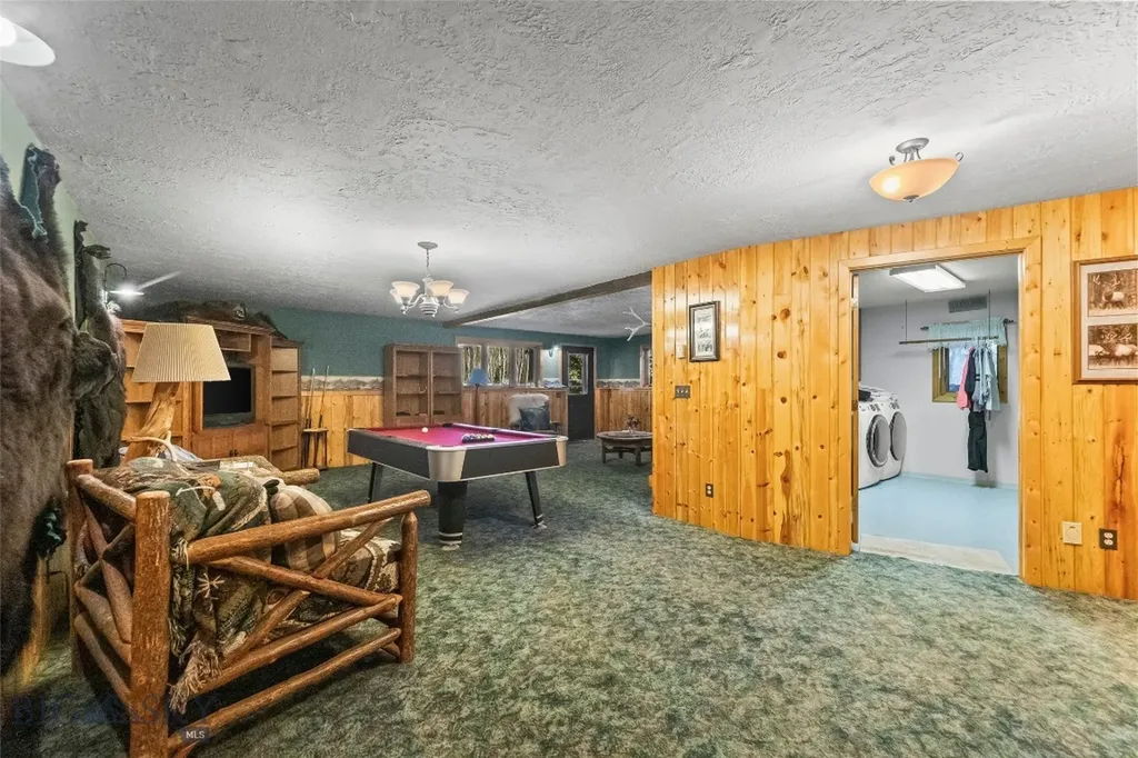 283 S Rock Creek Road Emigrant MT 59027