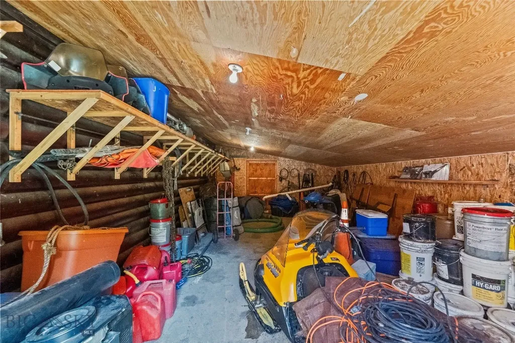 283 S Rock Creek Road Emigrant MT 59027