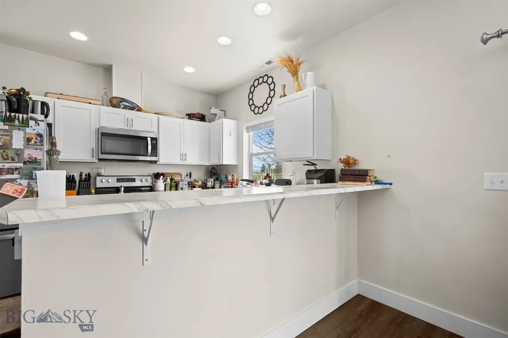 209 Manhattan South Road Manhattan MT 59741