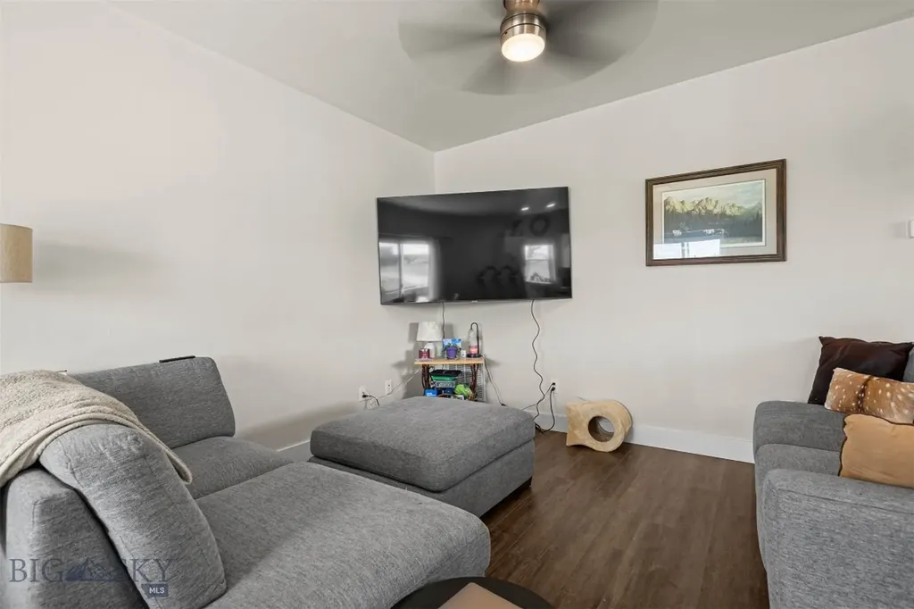 209 Manhattan South Road Manhattan MT 59741