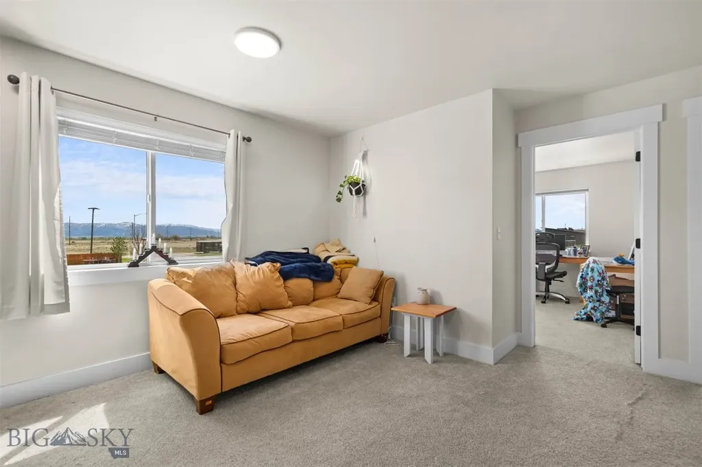209 Manhattan South Road Manhattan MT 59741