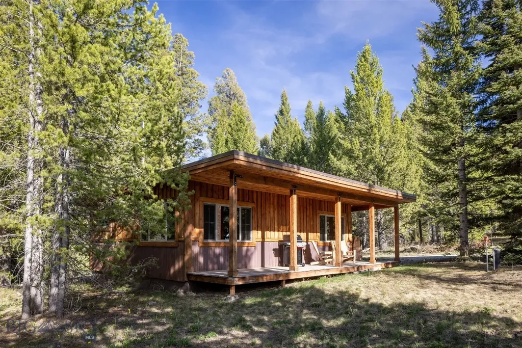 188 Black Moose Road West Yellowstone MT 59758