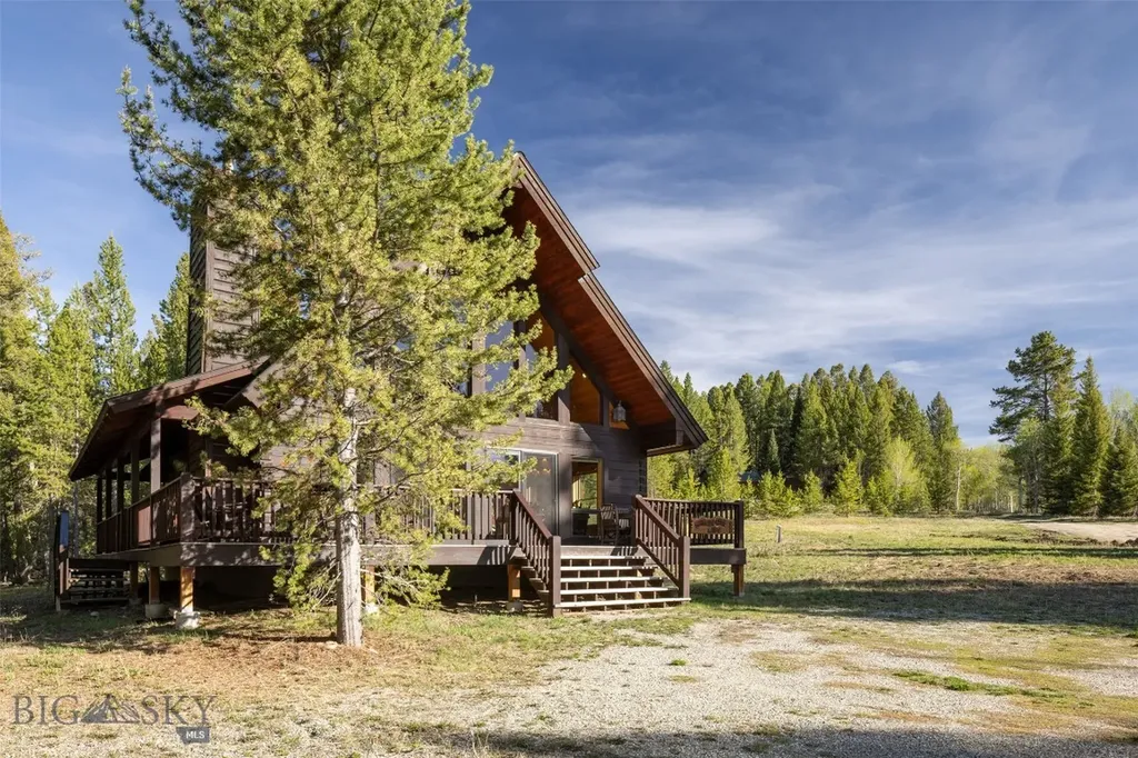 188 Black Moose Road West Yellowstone MT 59758