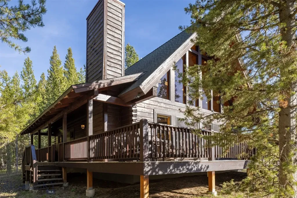 188 Black Moose Road West Yellowstone MT 59758