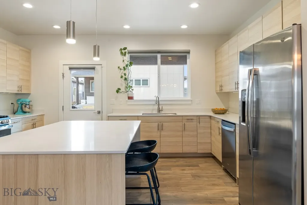 5378 Debour Lane Bozeman MT 59718