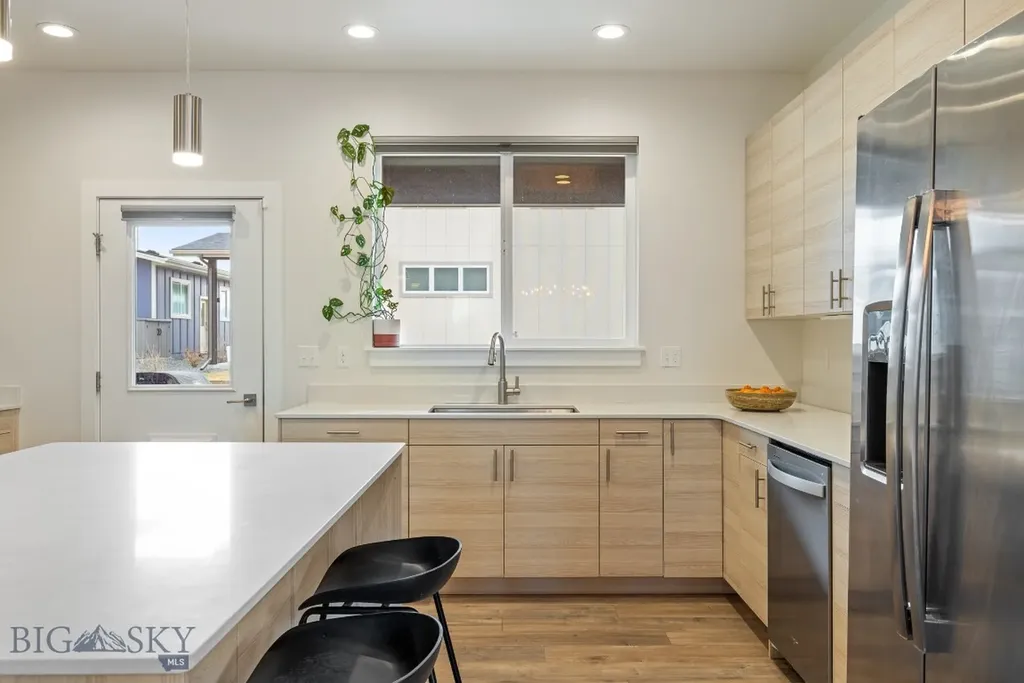 5378 Debour Lane Bozeman MT 59718
