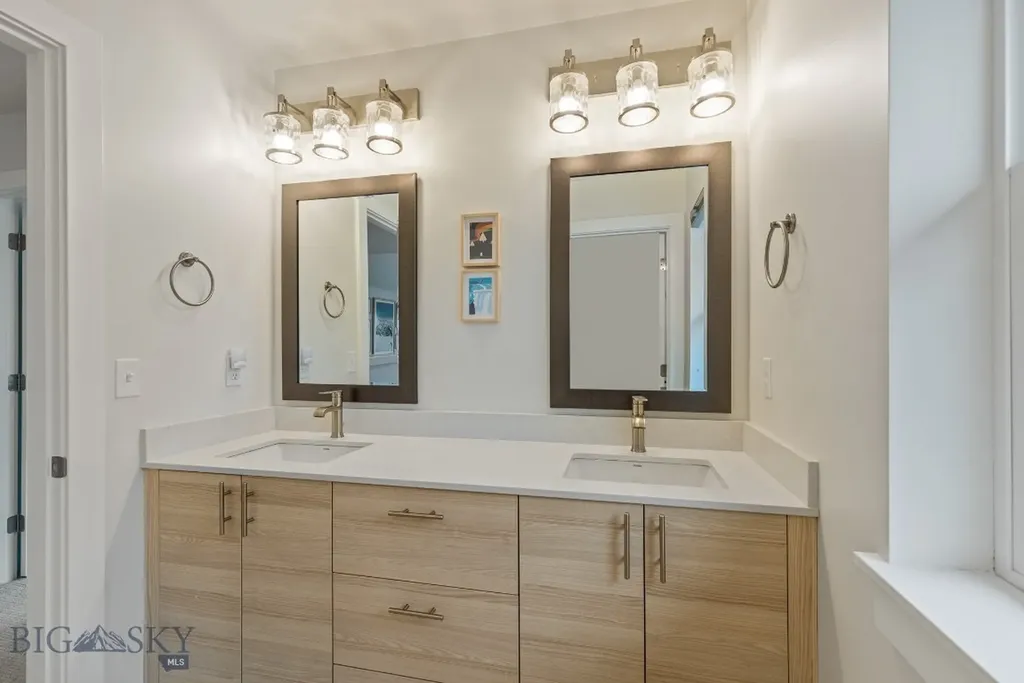 5378 Debour Lane Bozeman MT 59718