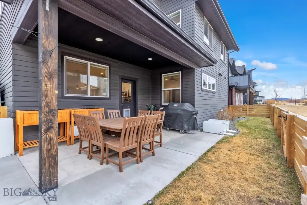 5378 Debour Lane Bozeman MT 59718
