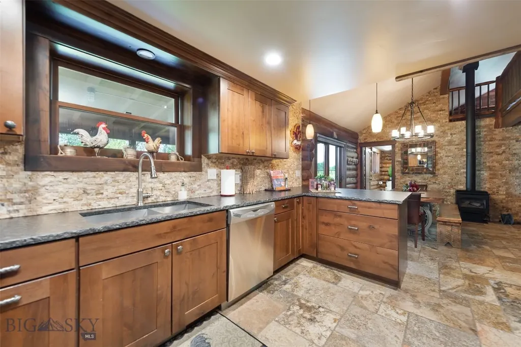 2490 E Cedar Meadows Lane Manhattan MT 59741