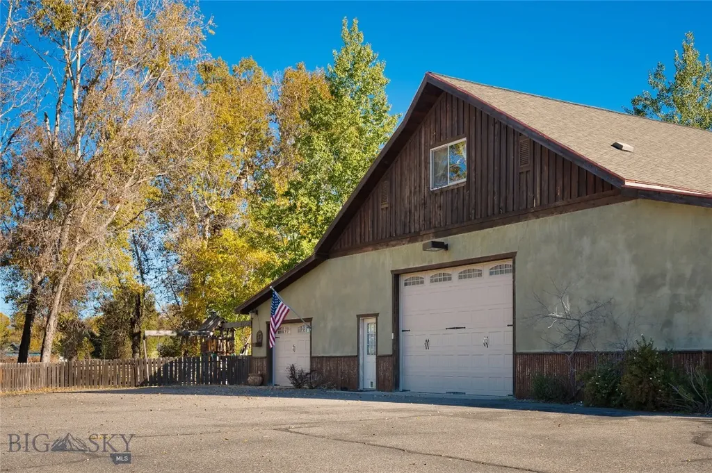 2490 E Cedar Meadows Lane Manhattan MT 59741
