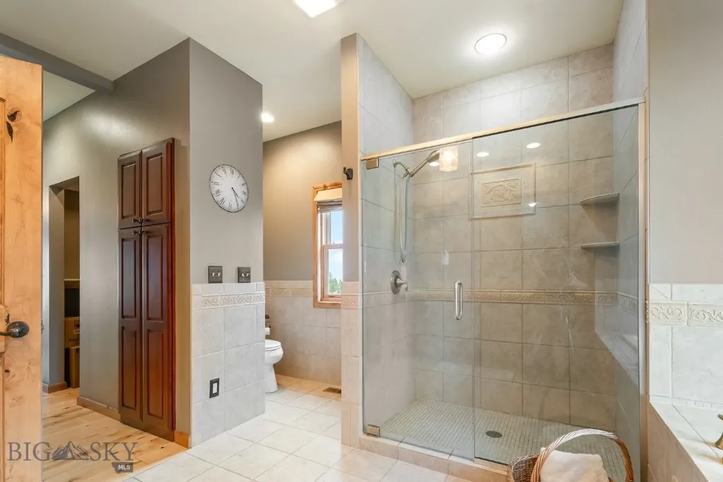 8235 Evergreen Drive Helena MT 59602