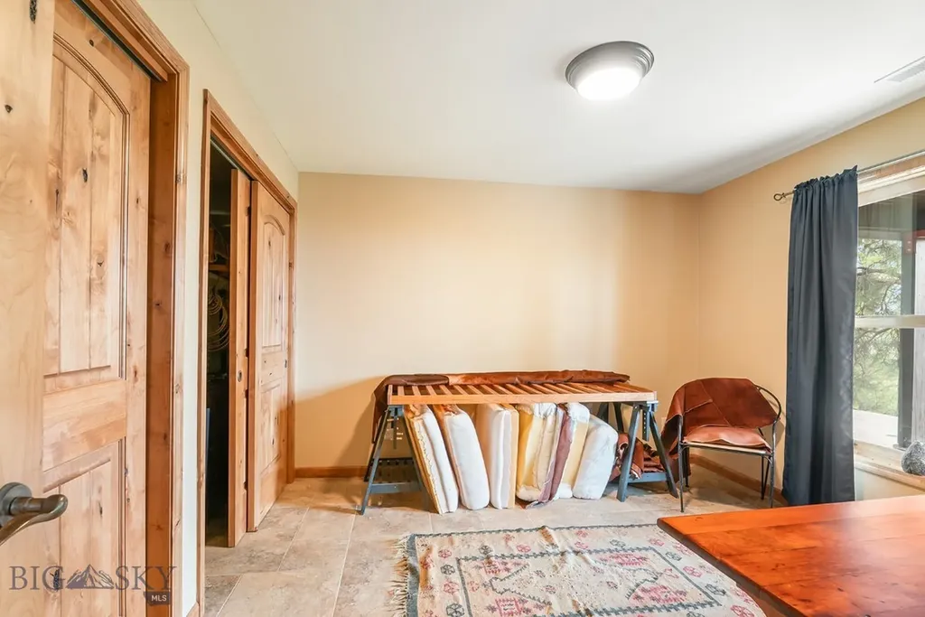 8235 Evergreen Drive Helena MT 59602