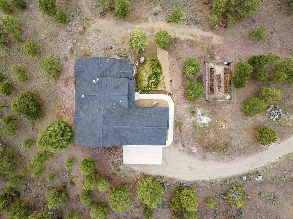 8235 Evergreen Drive Helena MT 59602