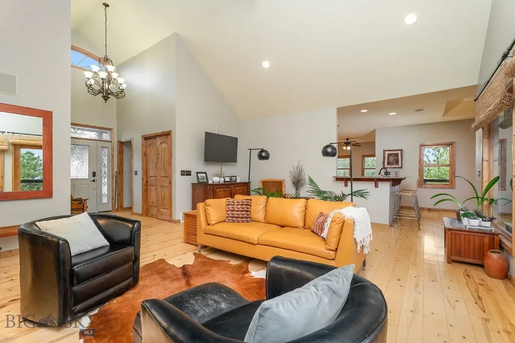 8235 Evergreen Drive Helena MT 59602