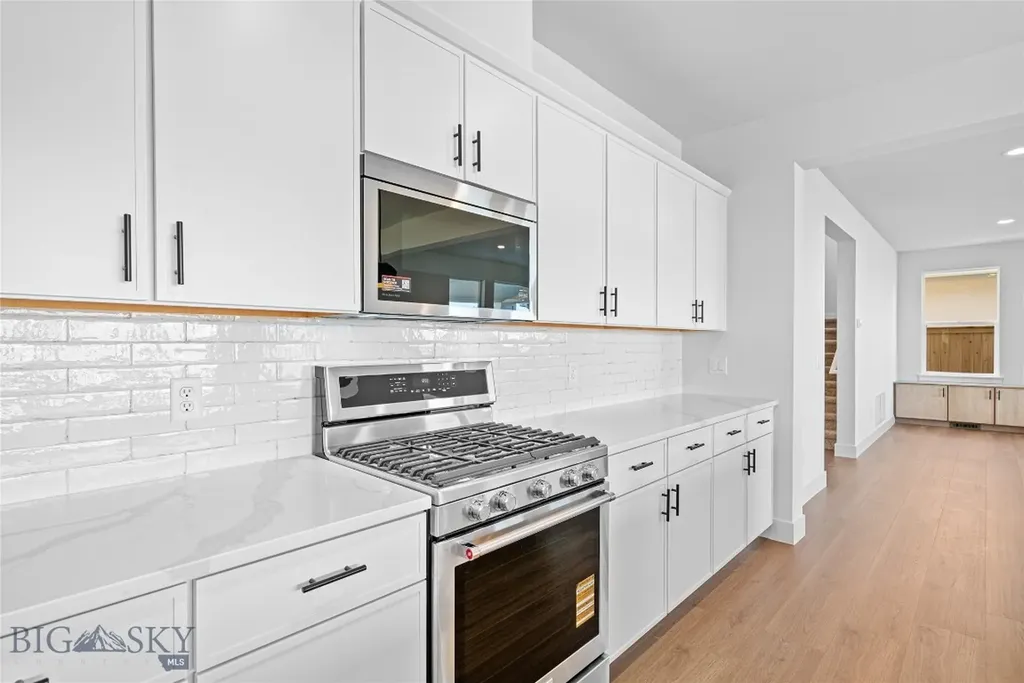 1505 Gun Slinger Lane Belgrade MT 59714