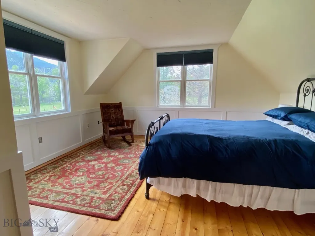 9 Grizzly Meadow Road Emigrant MT 59027