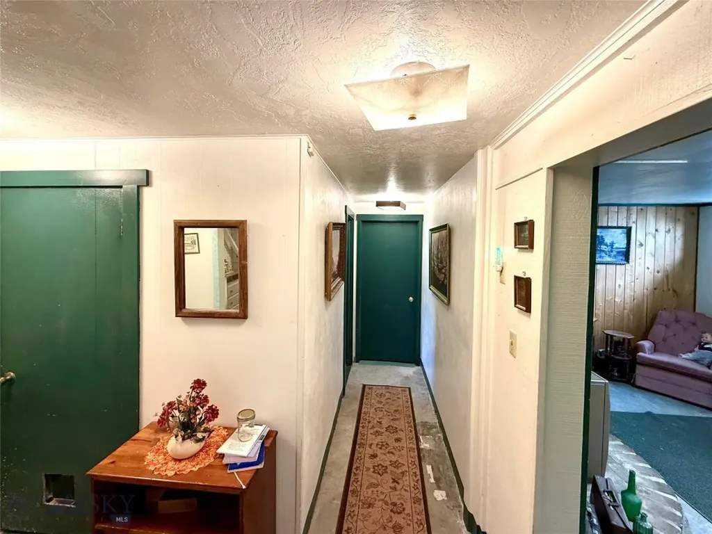 906 Bielenberg Street Deer Lodge MT 59722