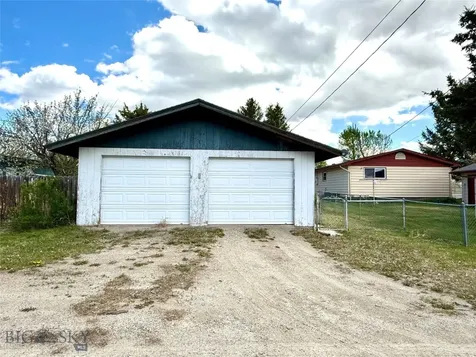906 Bielenberg Street Deer Lodge MT 59722