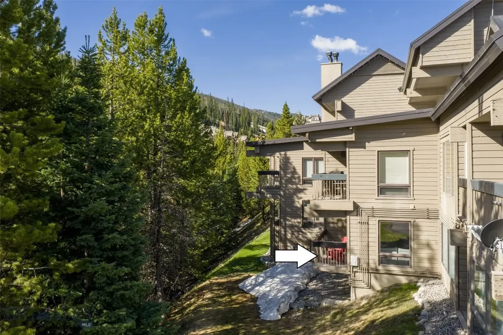45 Turkey Leg Road Big Sky MT 59716