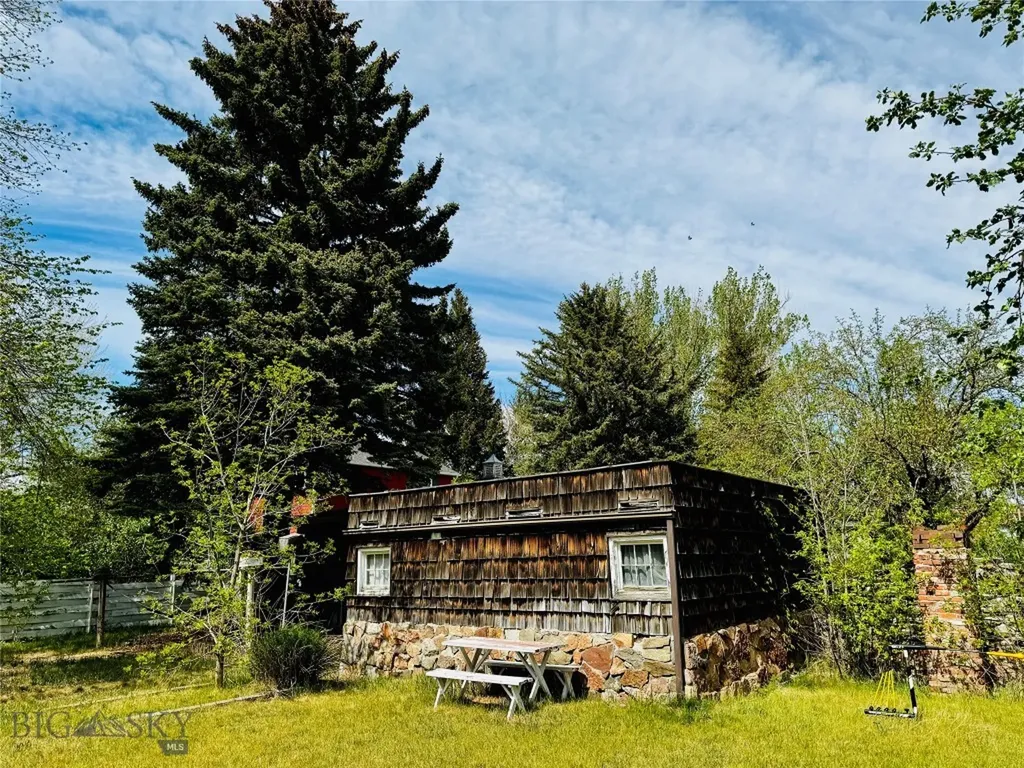620 S 10th Street Livingston MT 59047