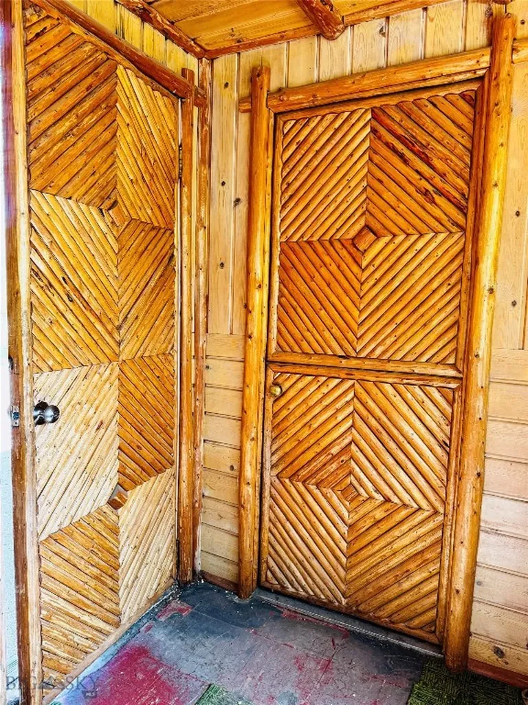 620 S 10th Street Livingston MT 59047