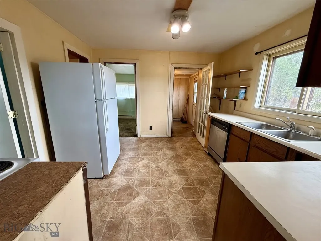 327 W Boardman Street Butte MT 59701