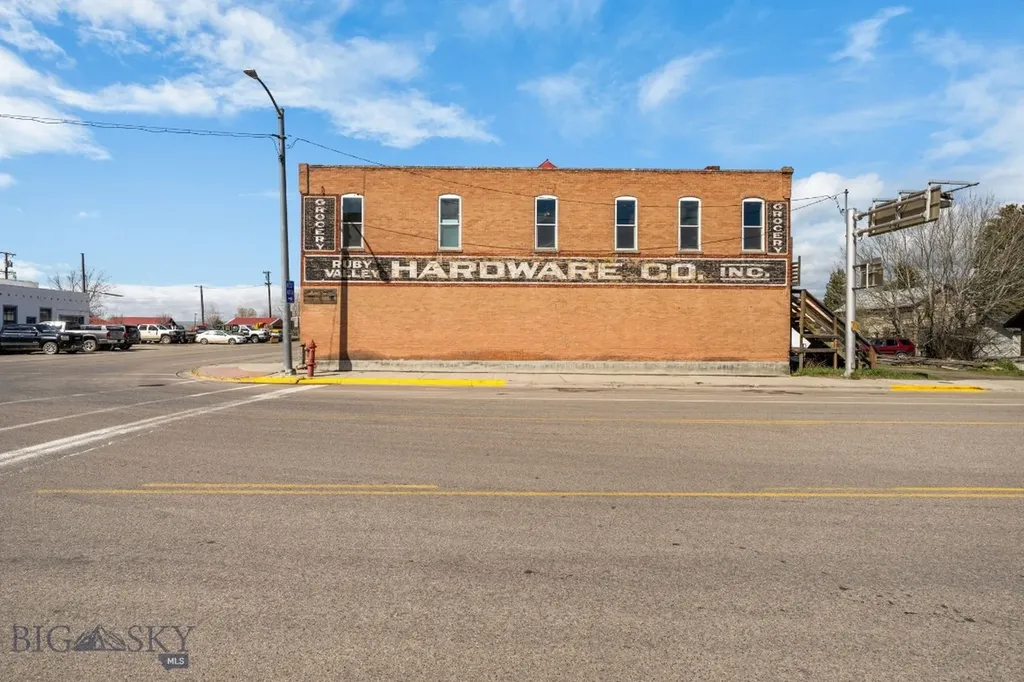 102 W 4th Avenue Twin Bridges MT 59754