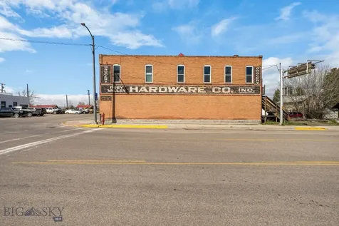 104 W 4th Twin Bridges MT 59754