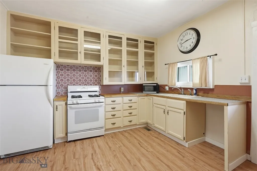 102 Mullin Street Butte MT 59701