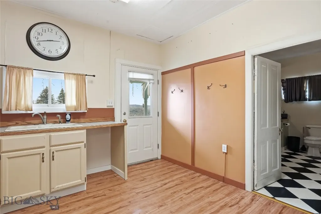 102 Mullin Street Butte MT 59701