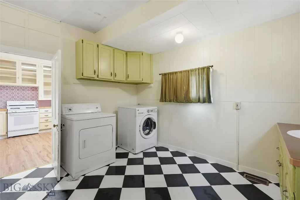 102 Mullin Street Butte MT 59701