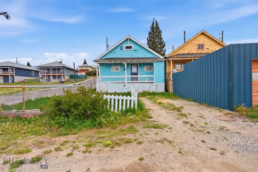 102 Mullin Street Butte MT 59701