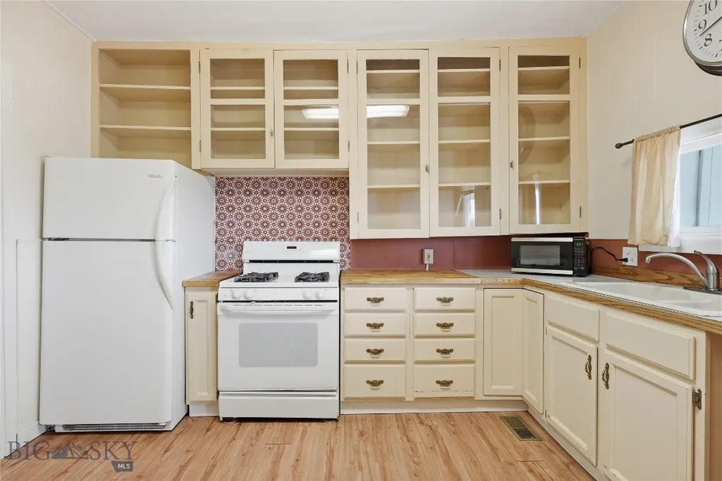 102 Mullin Street Butte MT 59701