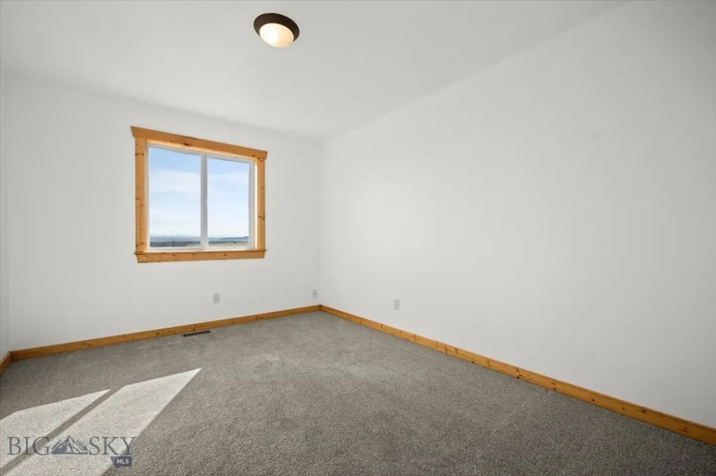 1960 Coyote Ridge Road N Laurel MT 59044