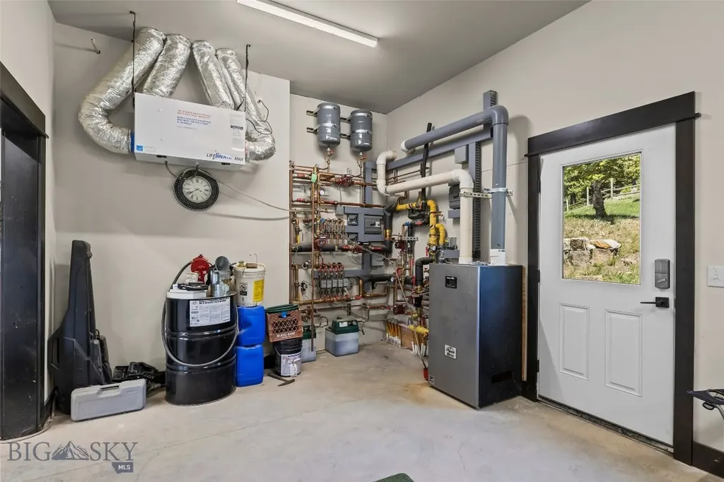 449 Minni Hall Road Bozeman MT 59715