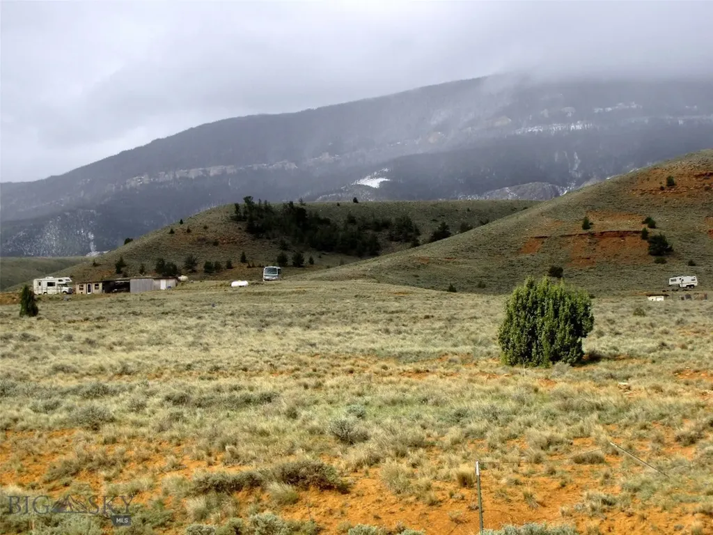 517 Deadman Creek Road Bridger MT 59014