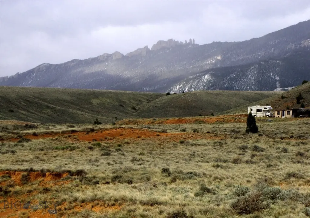 517 Deadman Creek Road Bridger MT 59014