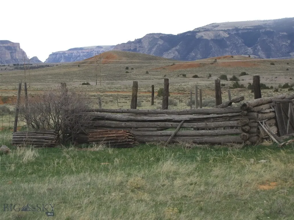 517 Deadman Creek Road Bridger MT 59014