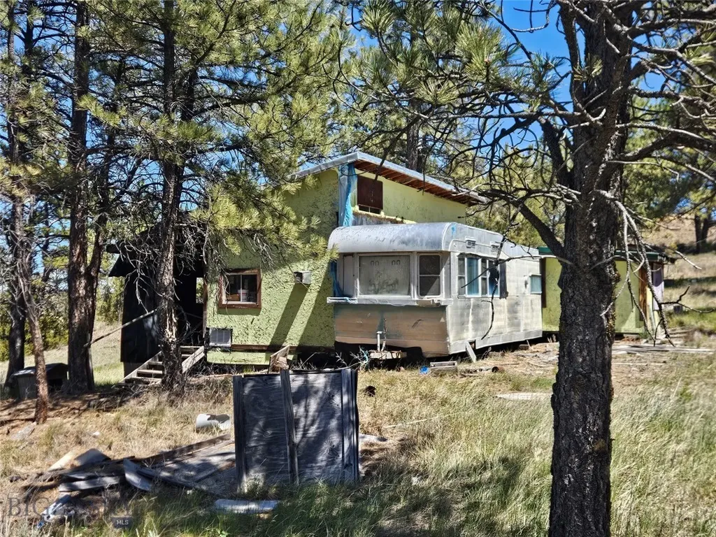 MC-16A Valleyview Miles City MT 59301